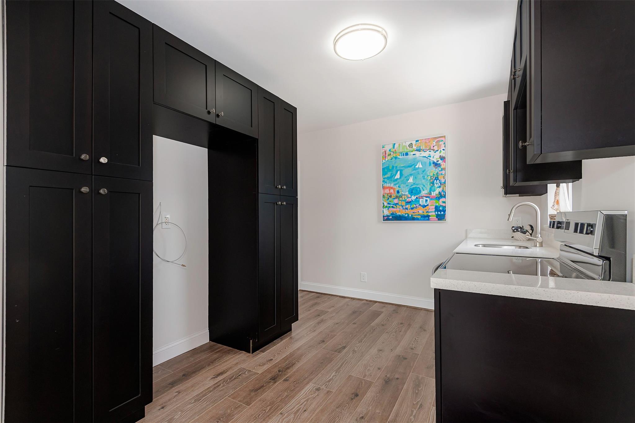 LAUDERDALE - Residential Income