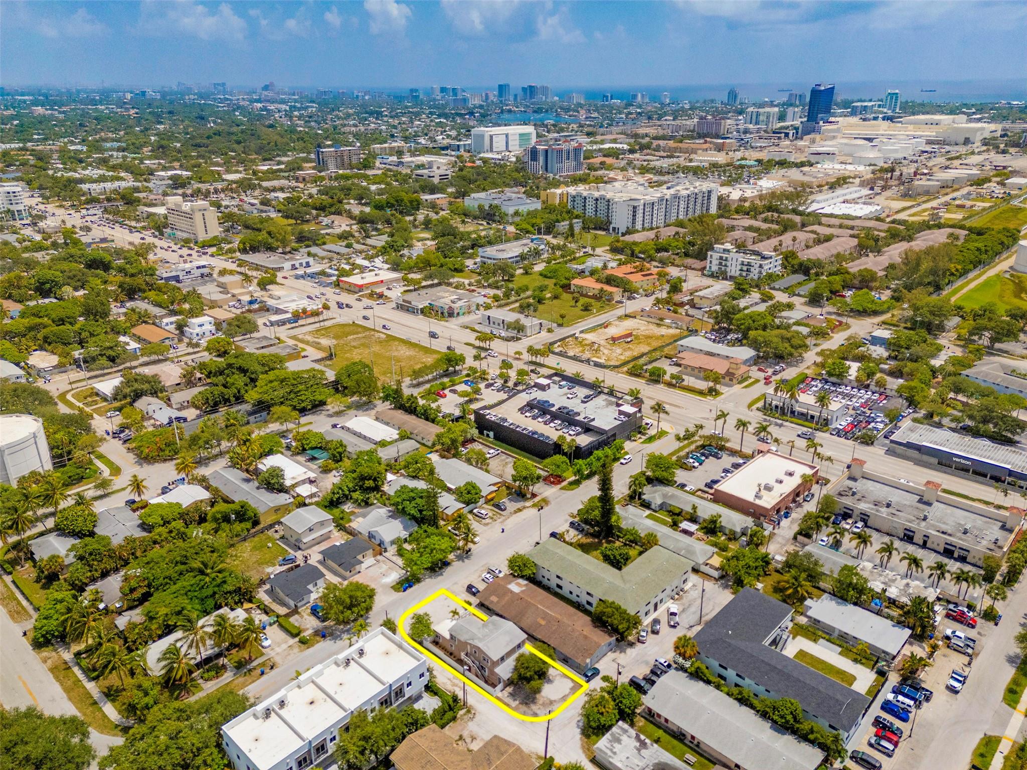 LAUDERDALE - Residential Income