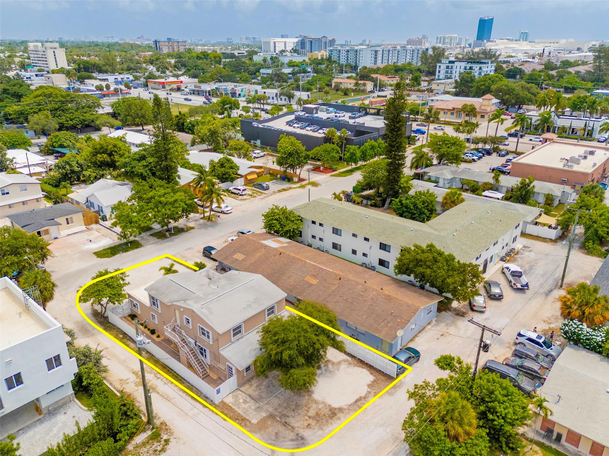 LAUDERDALE - Residential Income