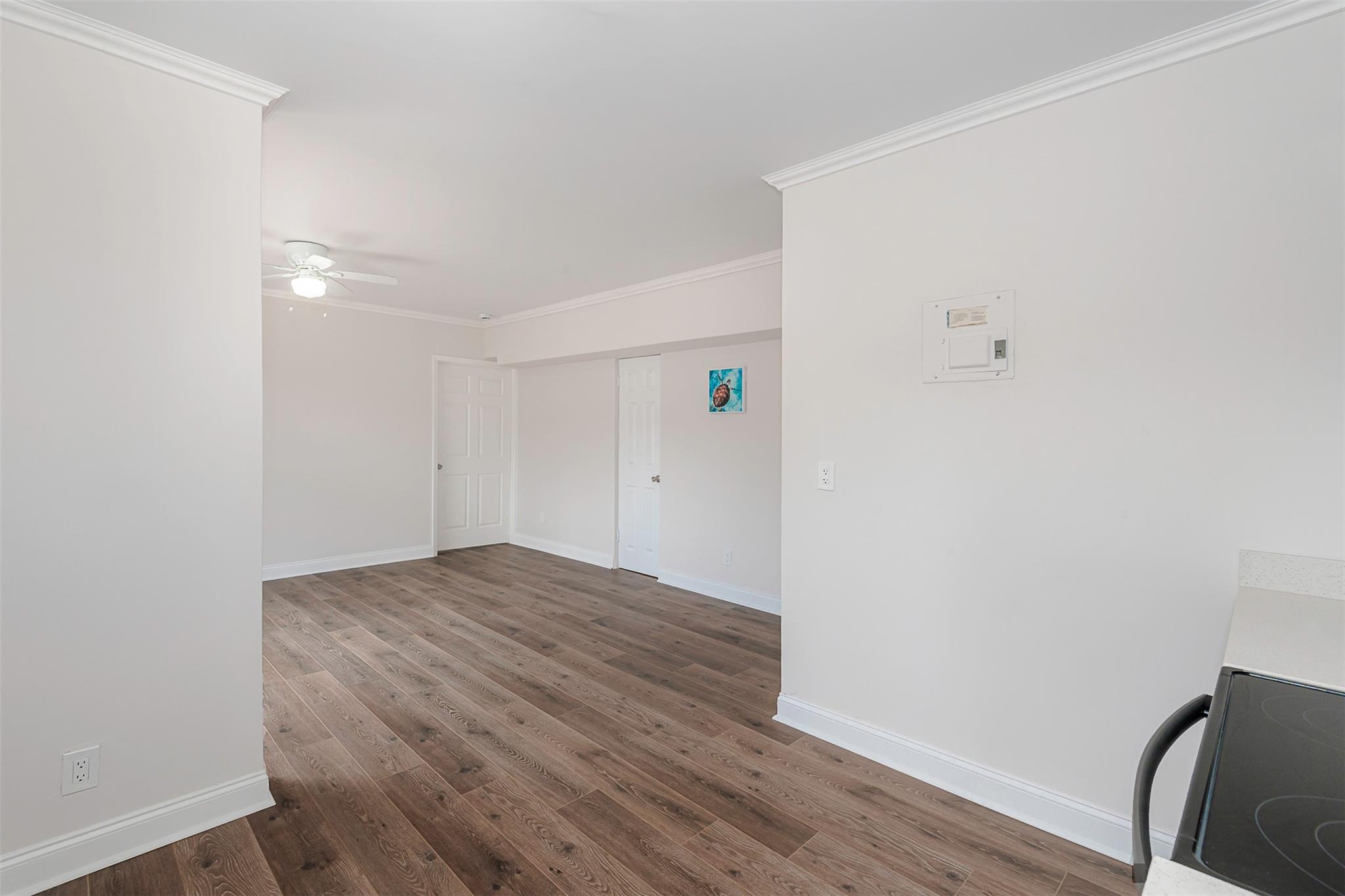 LAUDERDALE - Residential Income