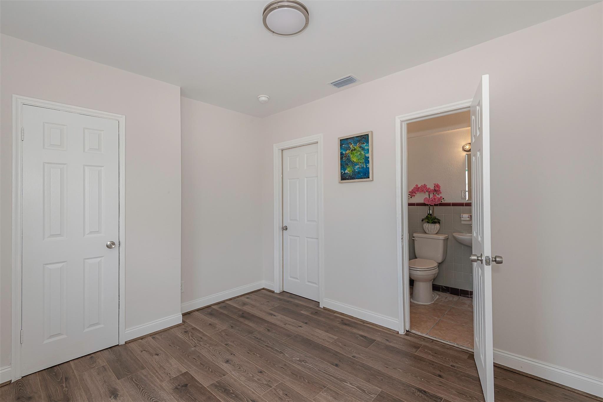 LAUDERDALE - Residential Income