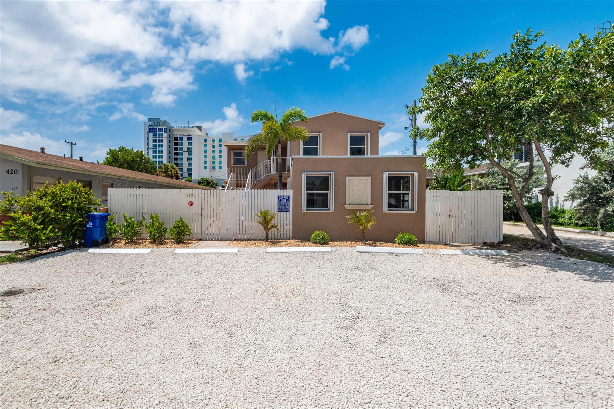 LAUDERDALE - Residential Income