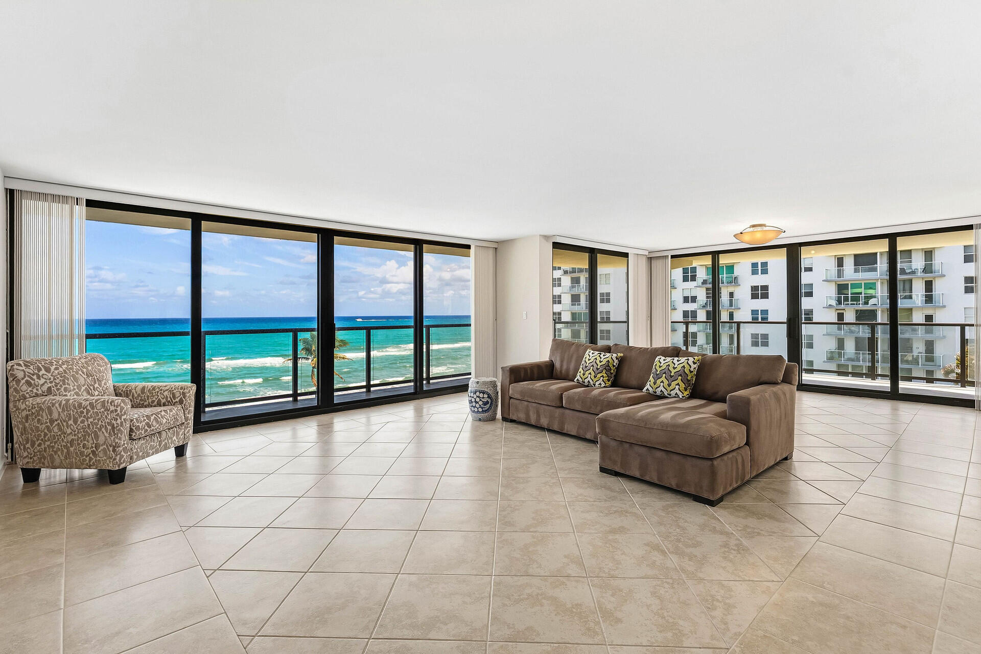 HALCYON OF PALM BEACH - Residential