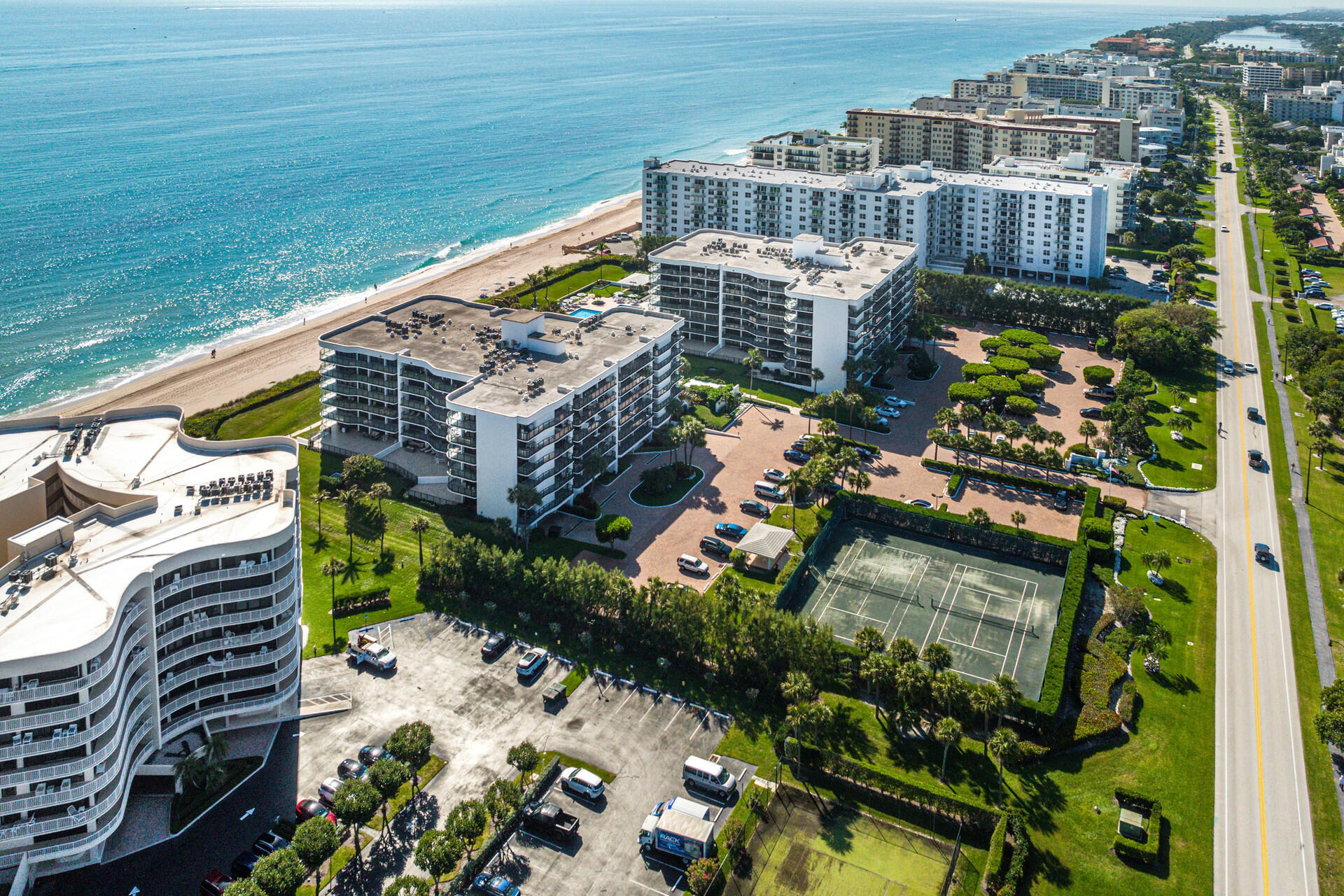 HALCYON OF PALM BEACH - Residential