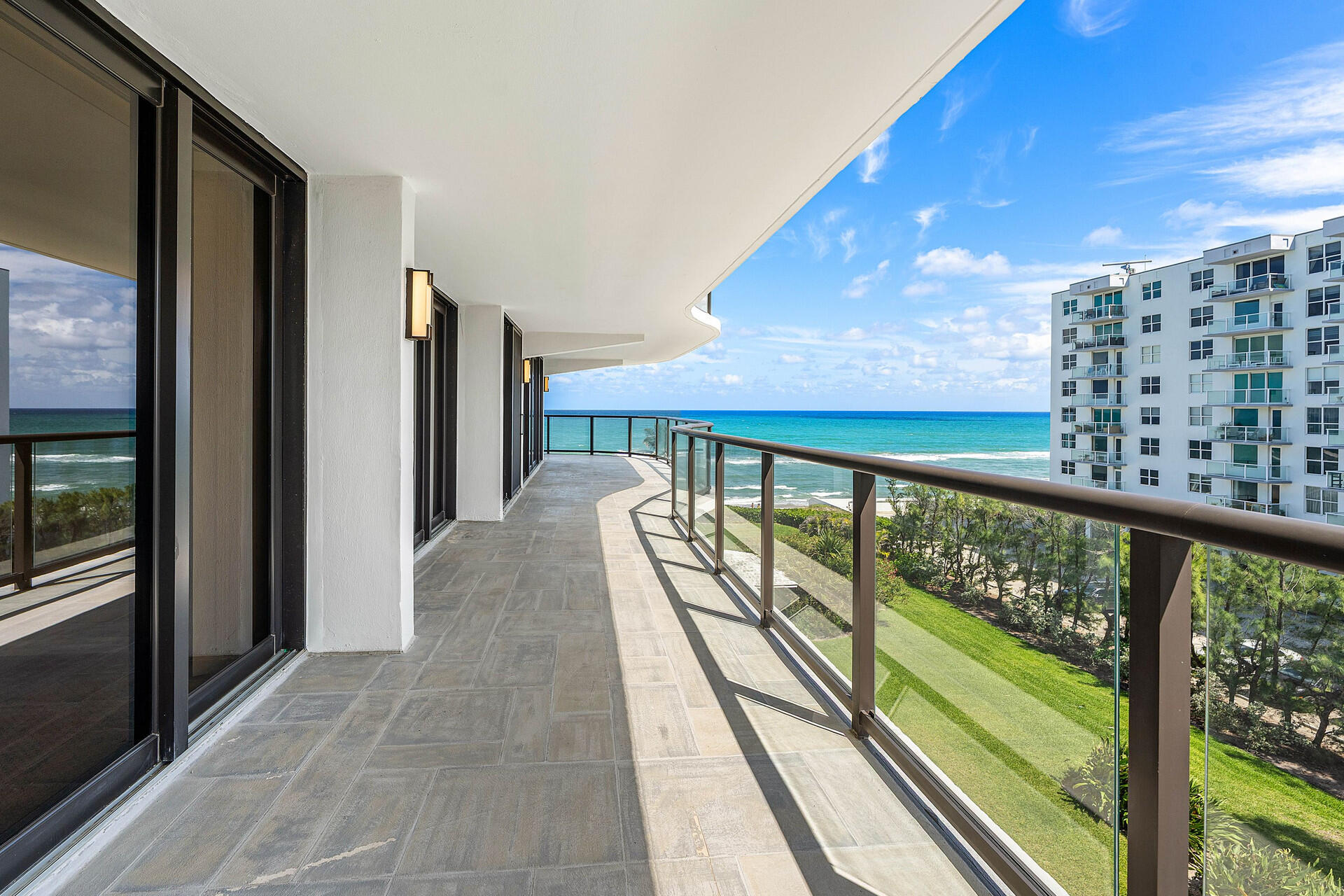 HALCYON OF PALM BEACH - Residential