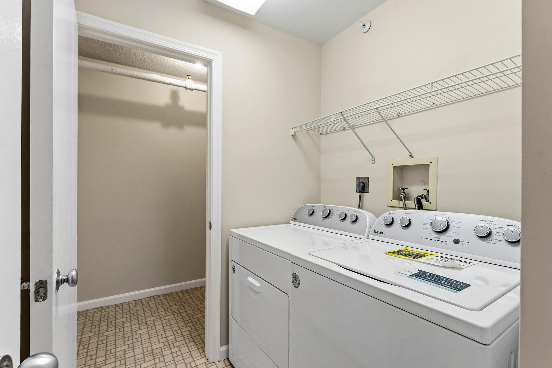 HALCYON OF PALM BEACH - Residential