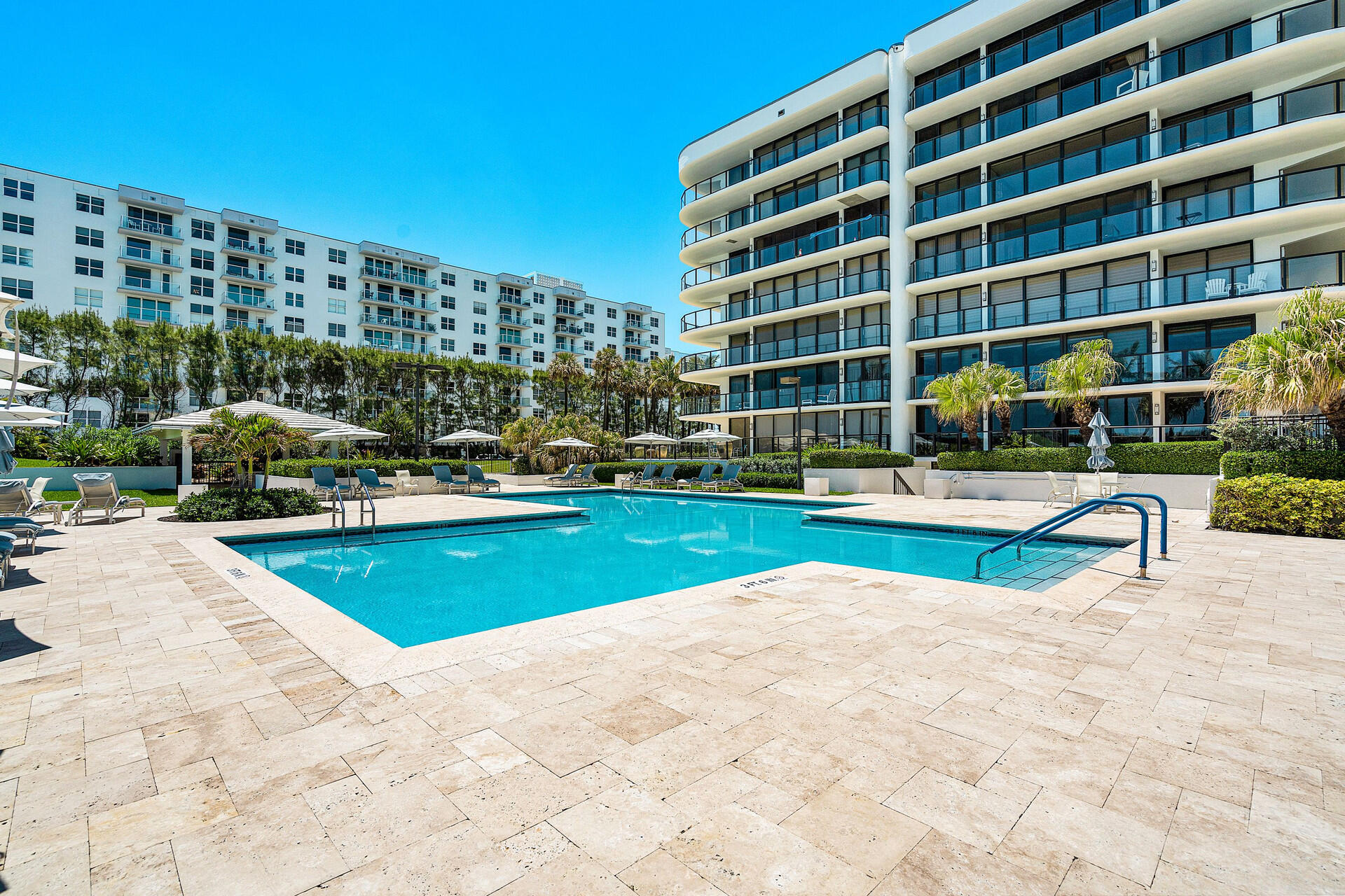 HALCYON OF PALM BEACH - Residential