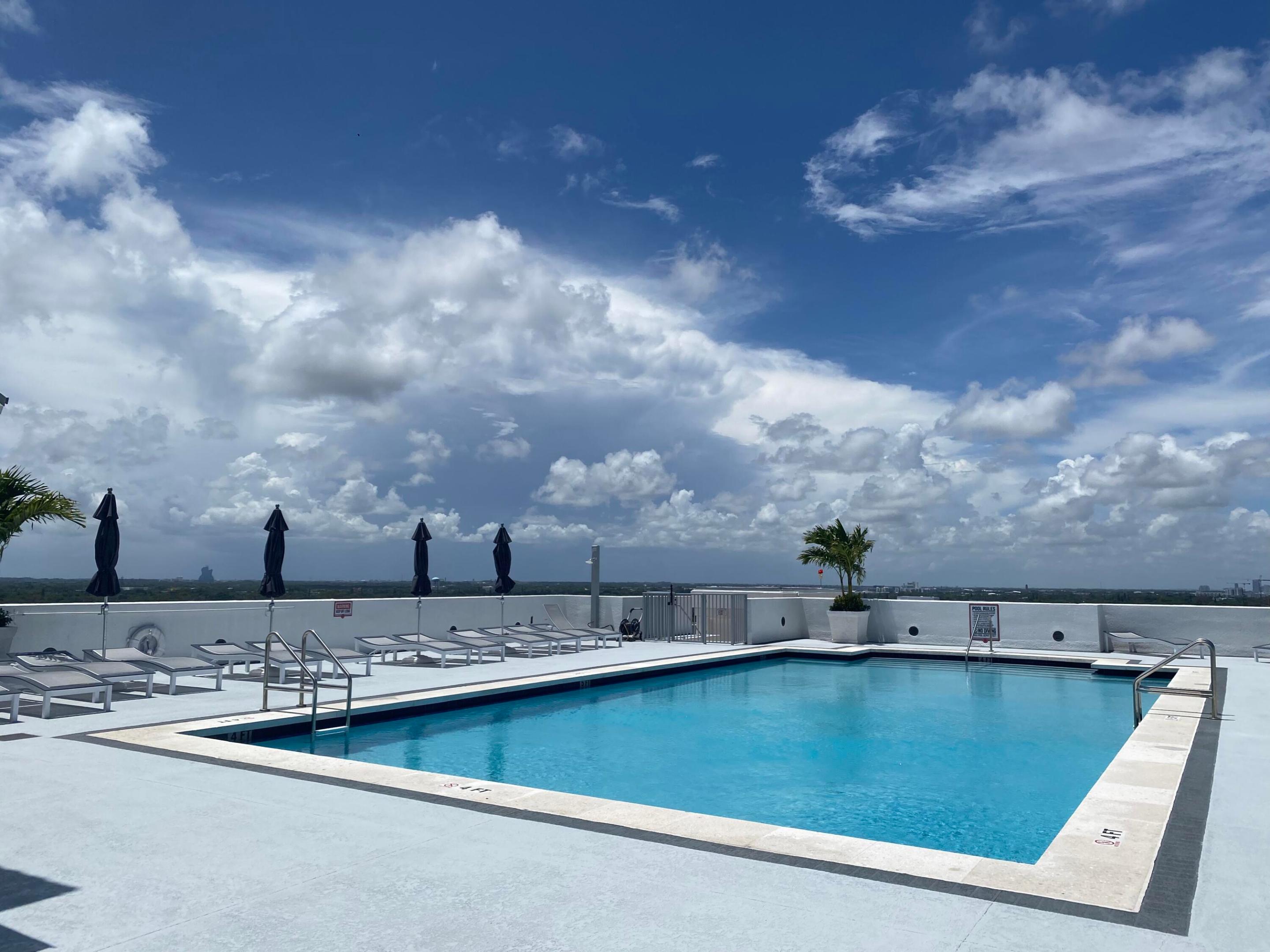 Radius Condo - Residential