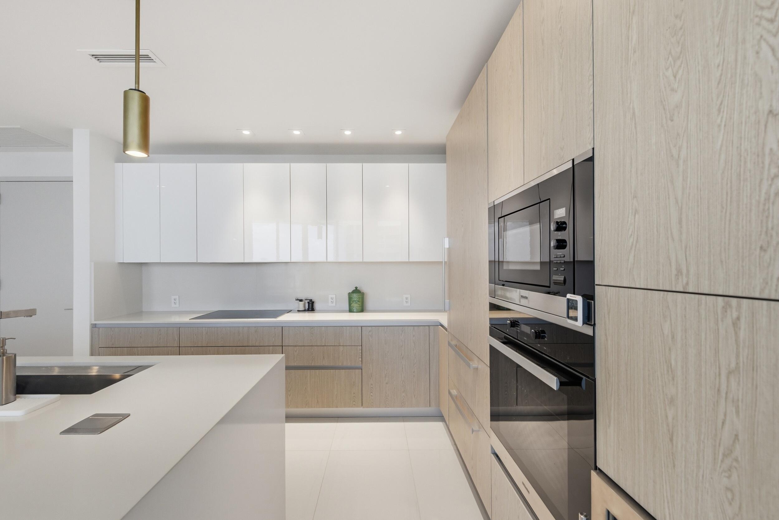 Amrit Ocean - Residential