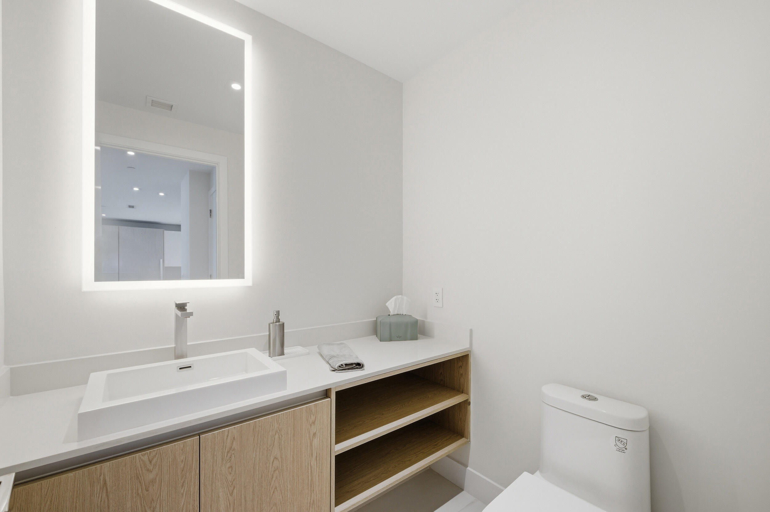 Amrit Ocean - Residential