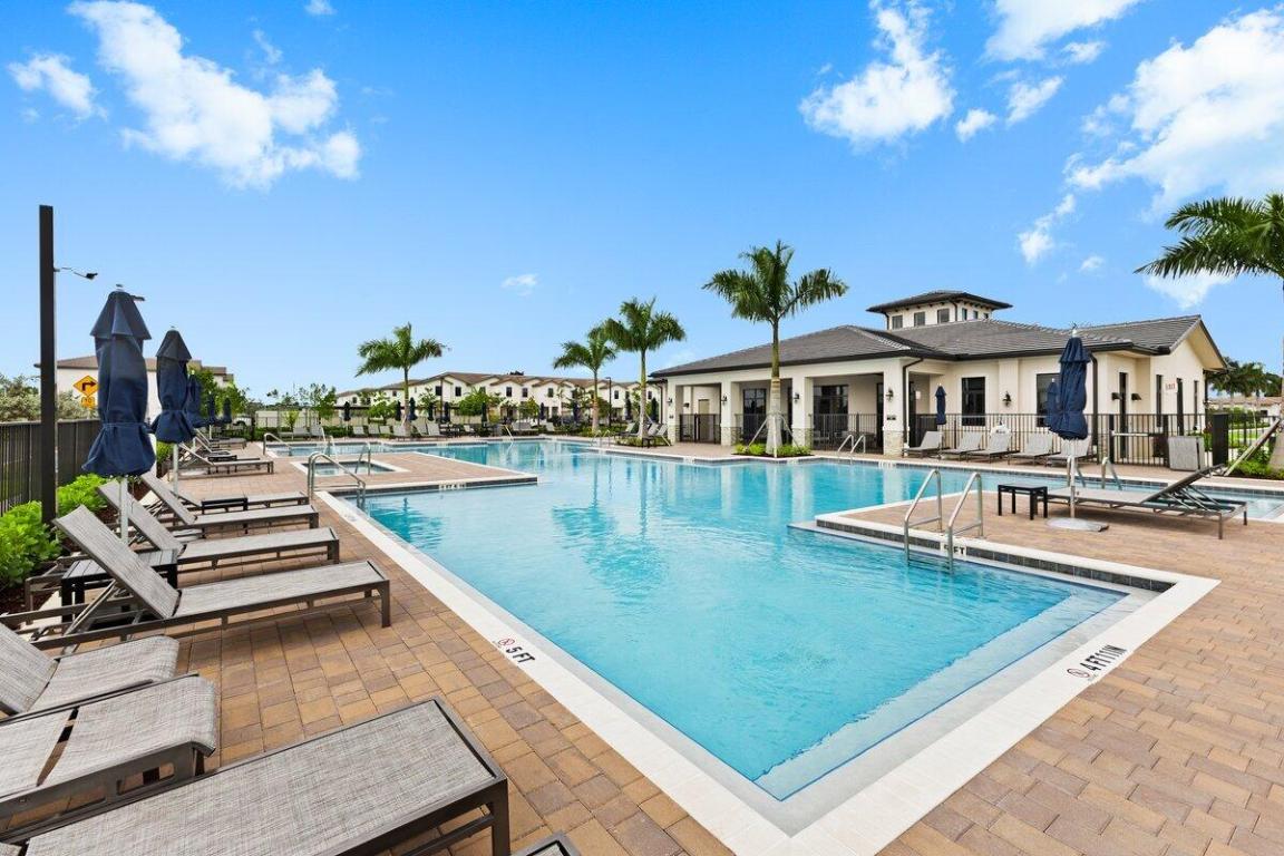 SIENA RESERVE - Residential