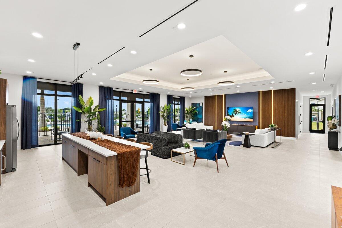 SIENA RESERVE - Residential