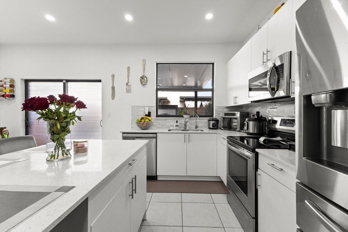 SIENA RESERVE - Residential