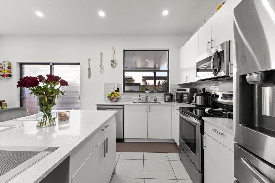 SIENA RESERVE - Residential