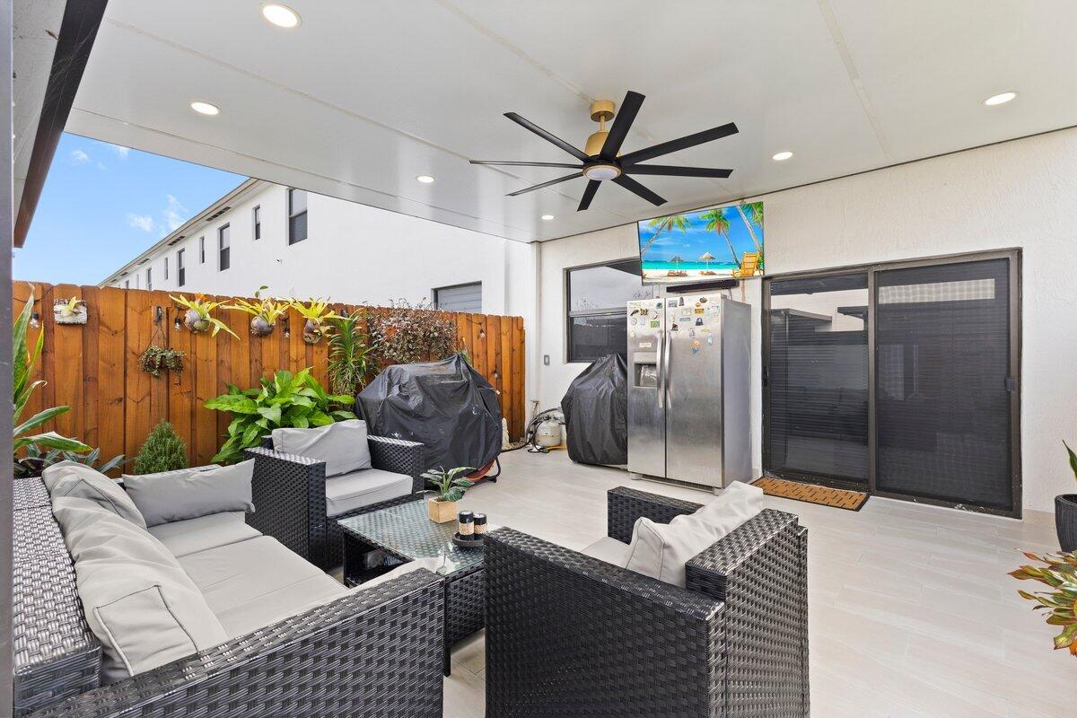 SIENA RESERVE - Residential