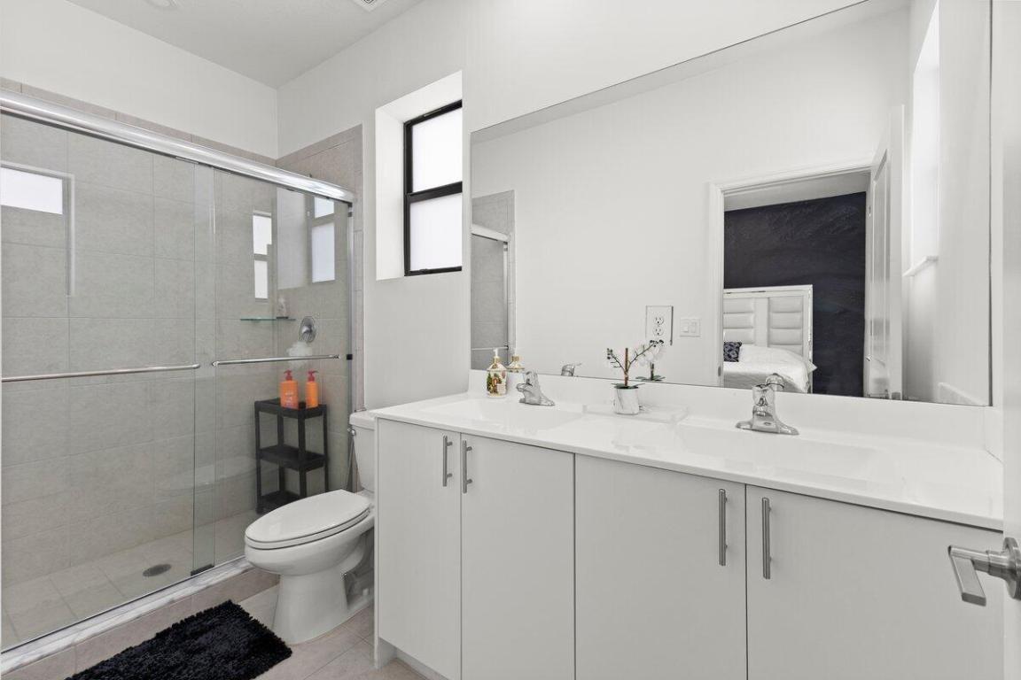 SIENA RESERVE - Residential