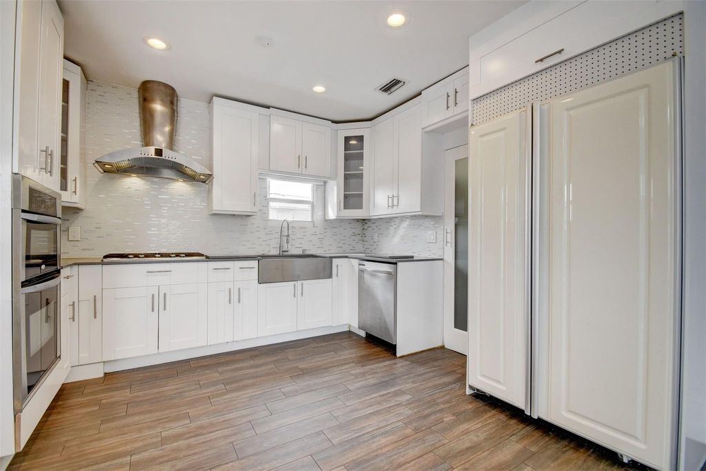 Photo of 919 N J Street, Lake Worth Beach, FL 33460 (MLS # F10499937)