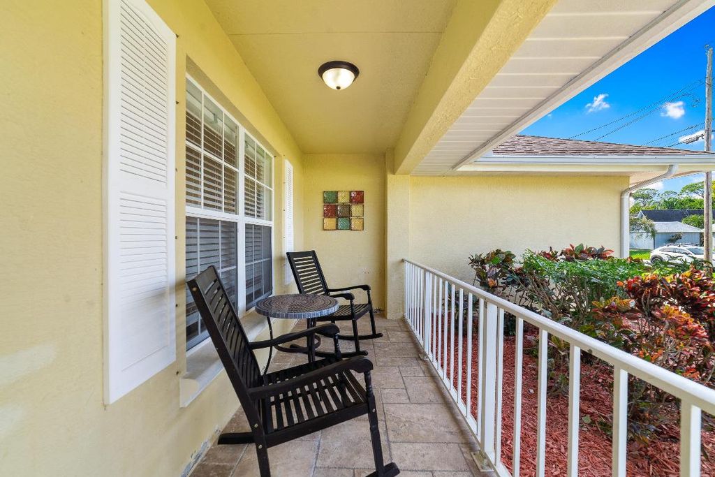 Photo of 6012 Bamboo Drive, Fort Pierce, FL 34982 (MLS # R11147656)
