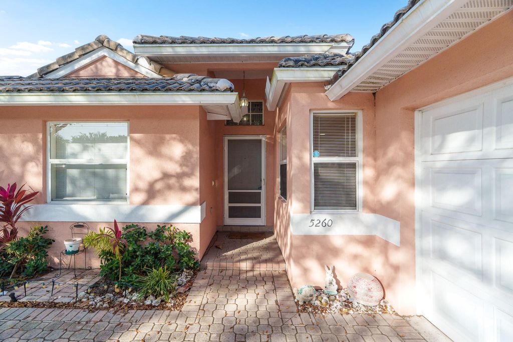 Photo of 5260 Grande Palm Circle, Delray Beach, FL 33484 (MLS # R11159637)