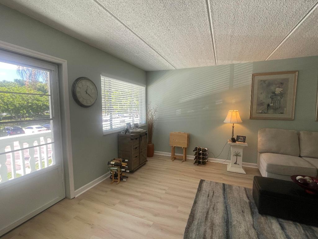 REGAL PALMS EATON CONDO - Residential