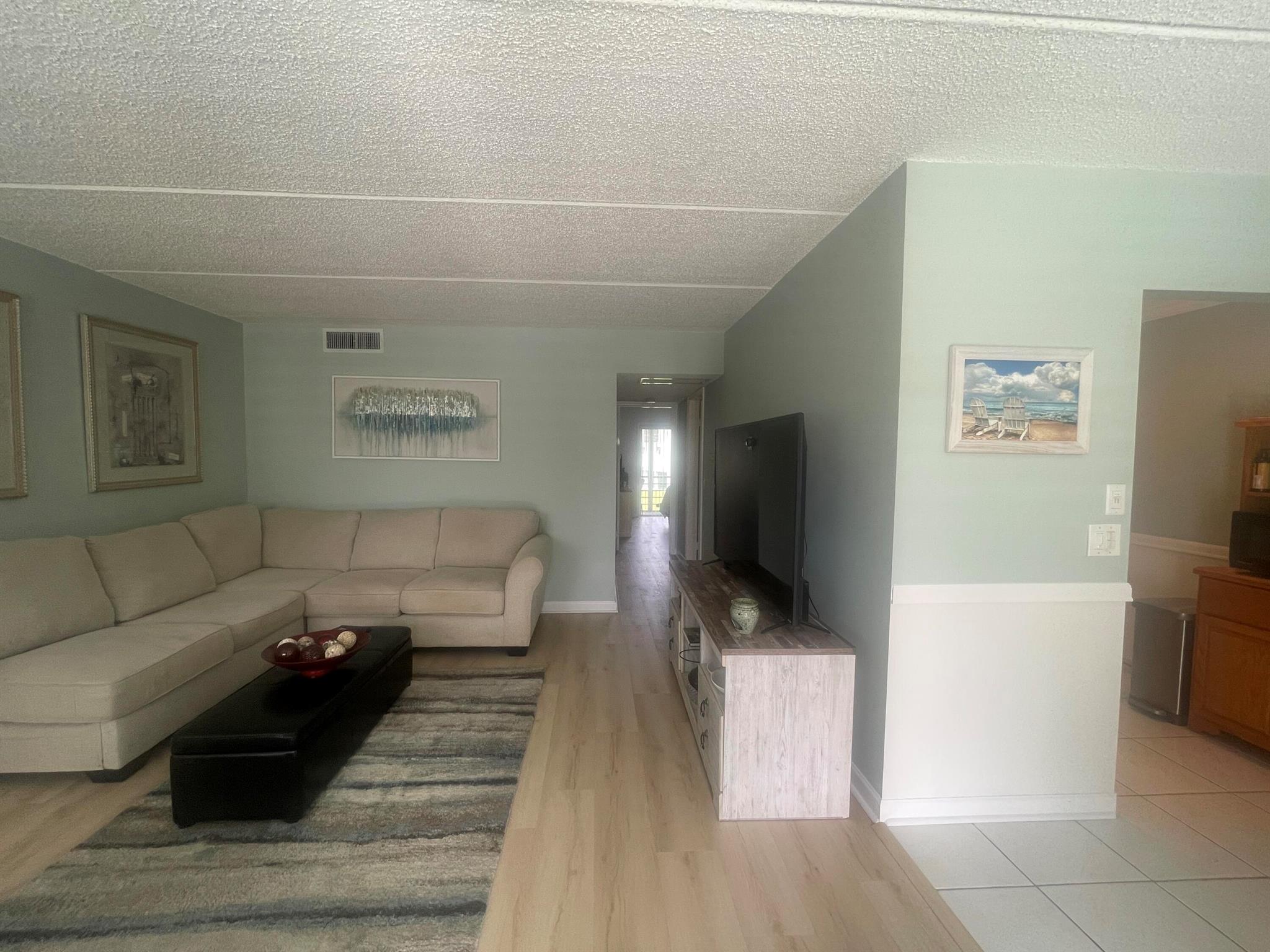 3100 Springdale Boulevard 214