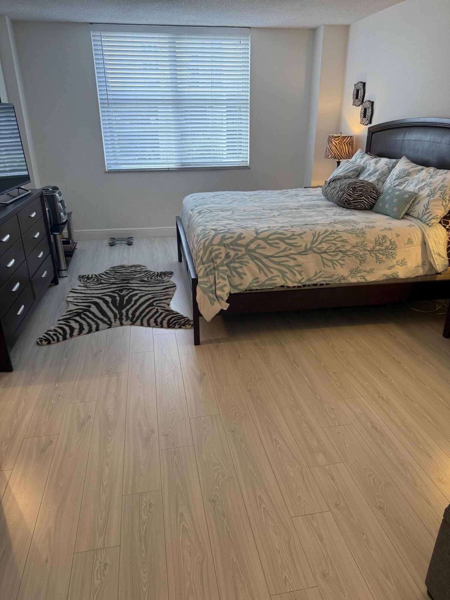 ROYAL COAST CONDO - Residential