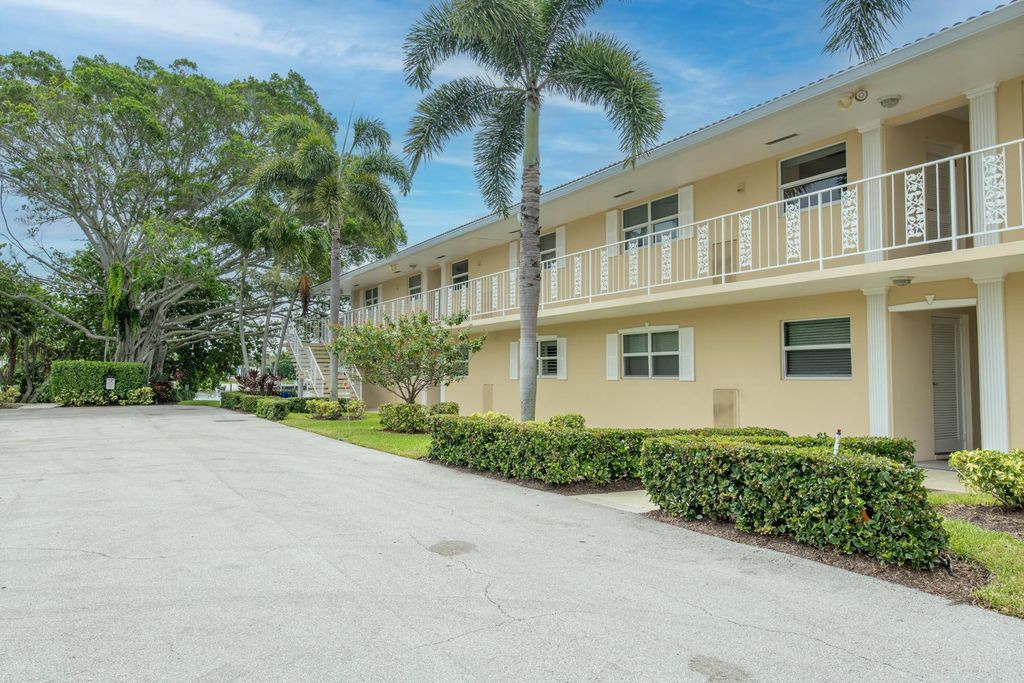 Photo of 478 Tequesta Drive #115, Tequesta, FL 33469 (MLS # R11004025)