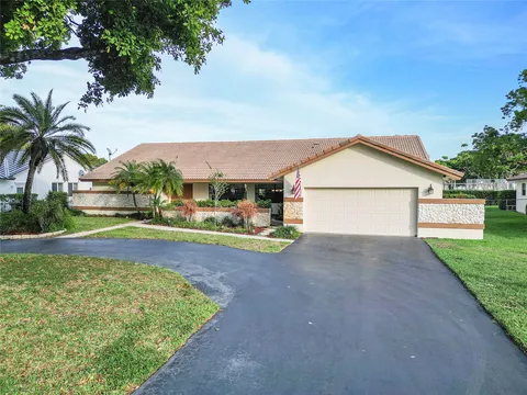 9950 NW 11th Mnr, Coral Springs, FL MLS: F10497537