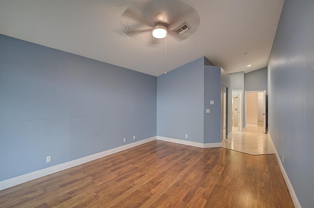 HOLIDAY SPRINGS EAST - Residential