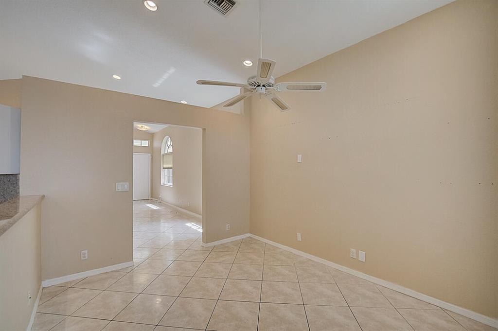 HOLIDAY SPRINGS EAST - Residential