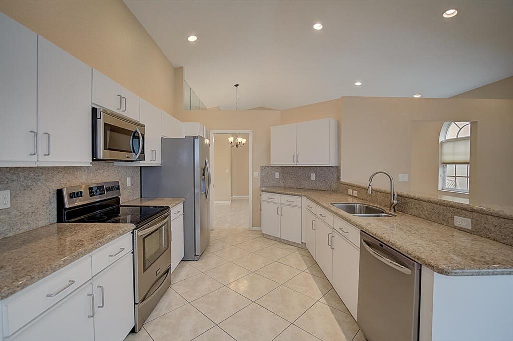 HOLIDAY SPRINGS EAST - Residential