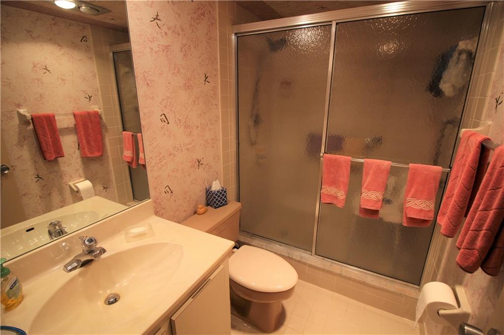 PALM AIRE COUNTRY CLUB - Residential