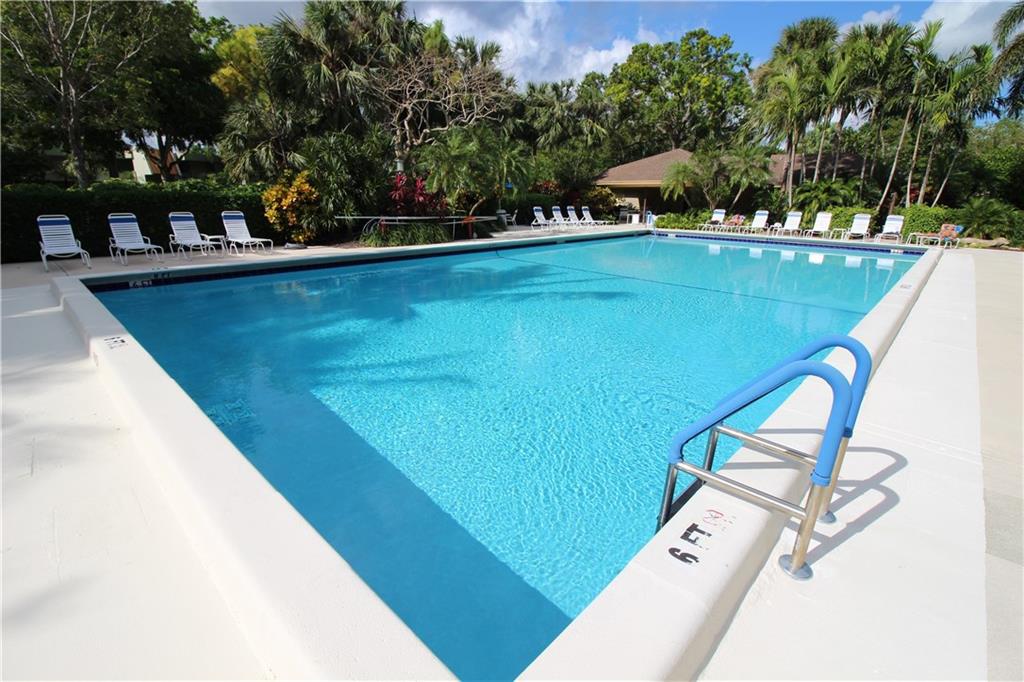 PALM AIRE COUNTRY CLUB - Residential