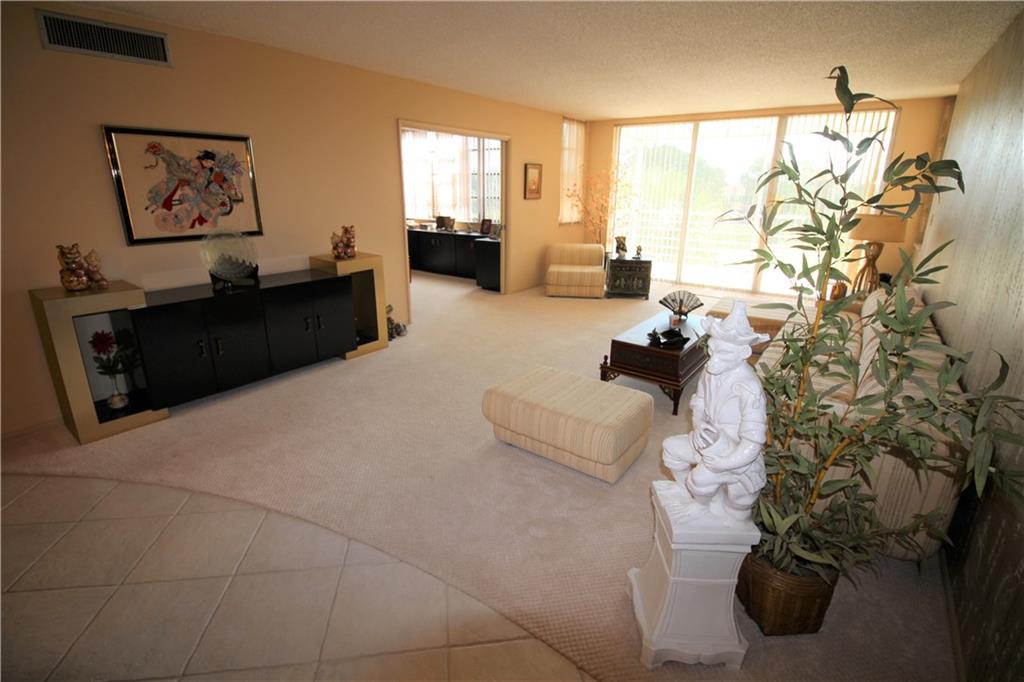 PALM AIRE COUNTRY CLUB - Residential