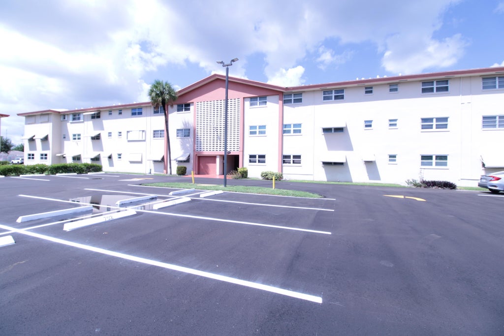Photo of 5300 WASHINGTON Street #P236, Hollywood, FL 33021 (MLS # B26079778)