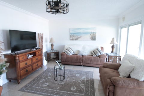 Tiny photo for 5300 WASHINGTON Street #P236, Hollywood, FL 33021 (MLS # B26079778)