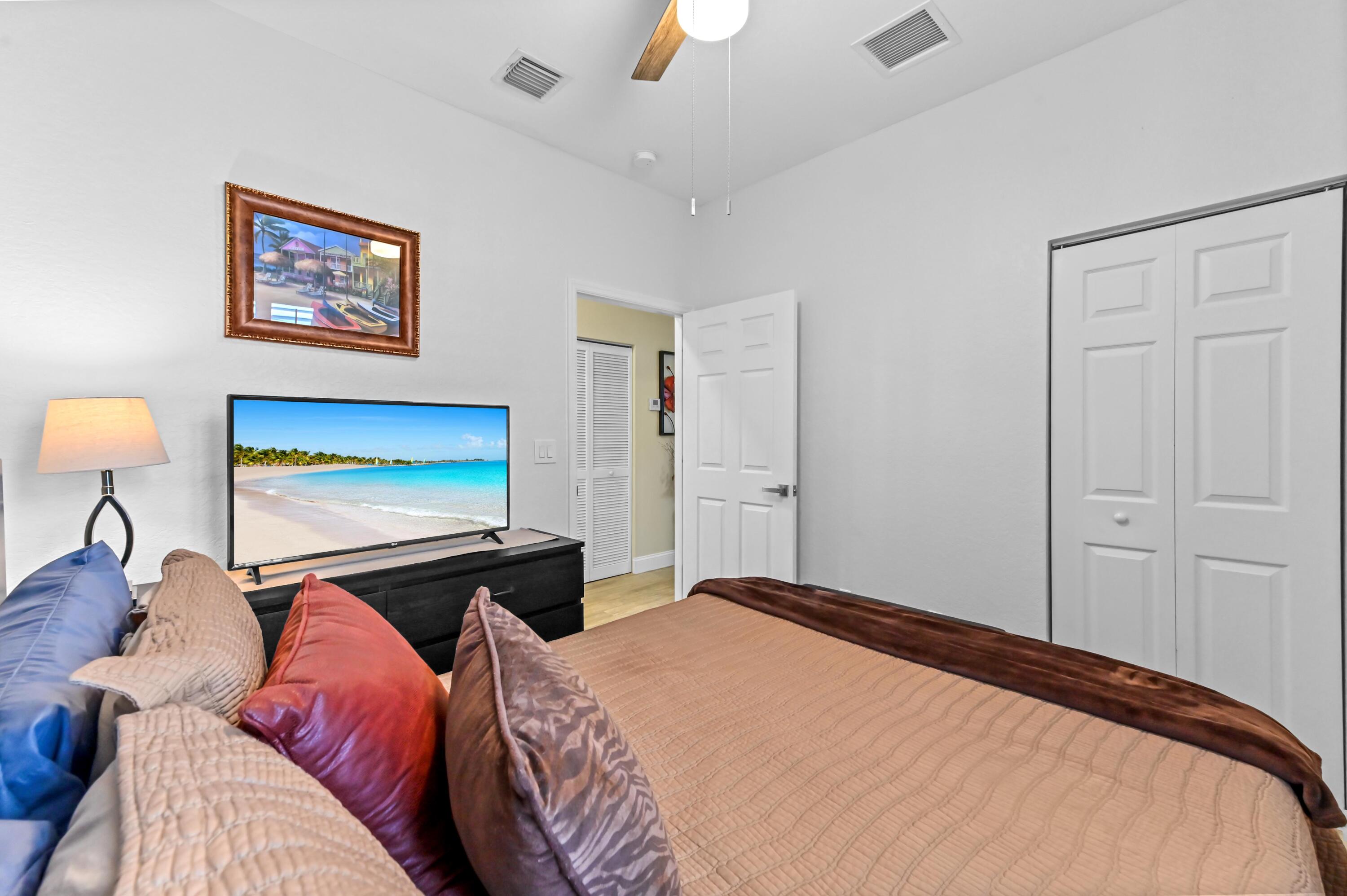 MAGNOLIA BAY - Residential