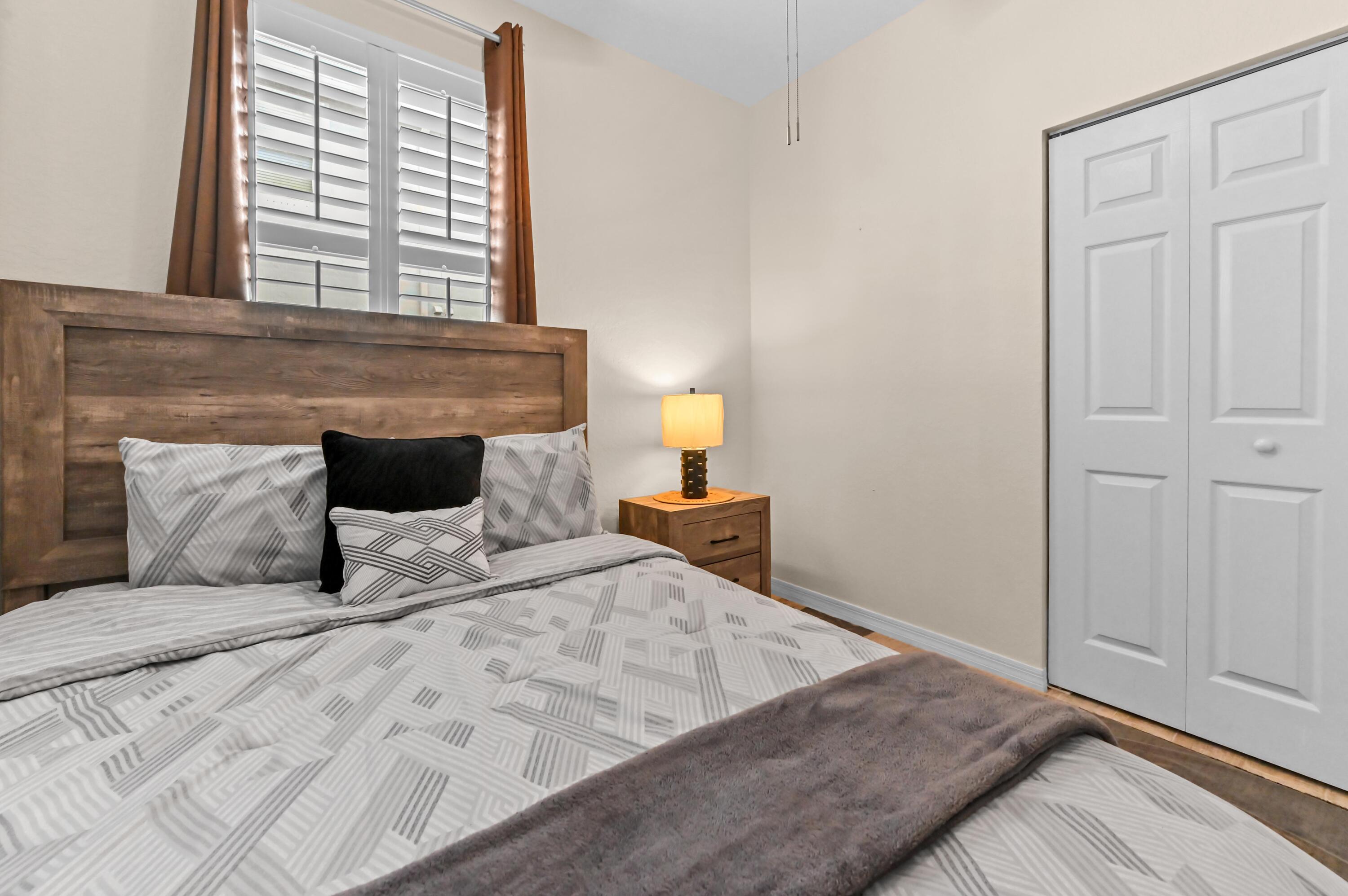 MAGNOLIA BAY - Residential