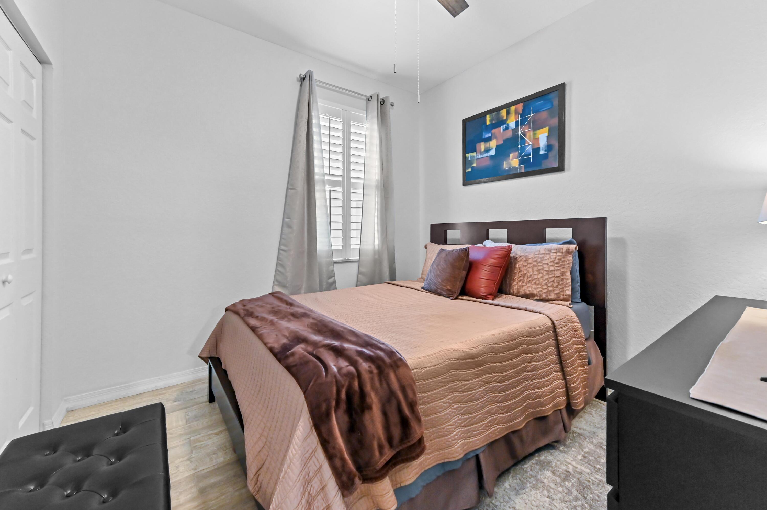 MAGNOLIA BAY - Residential