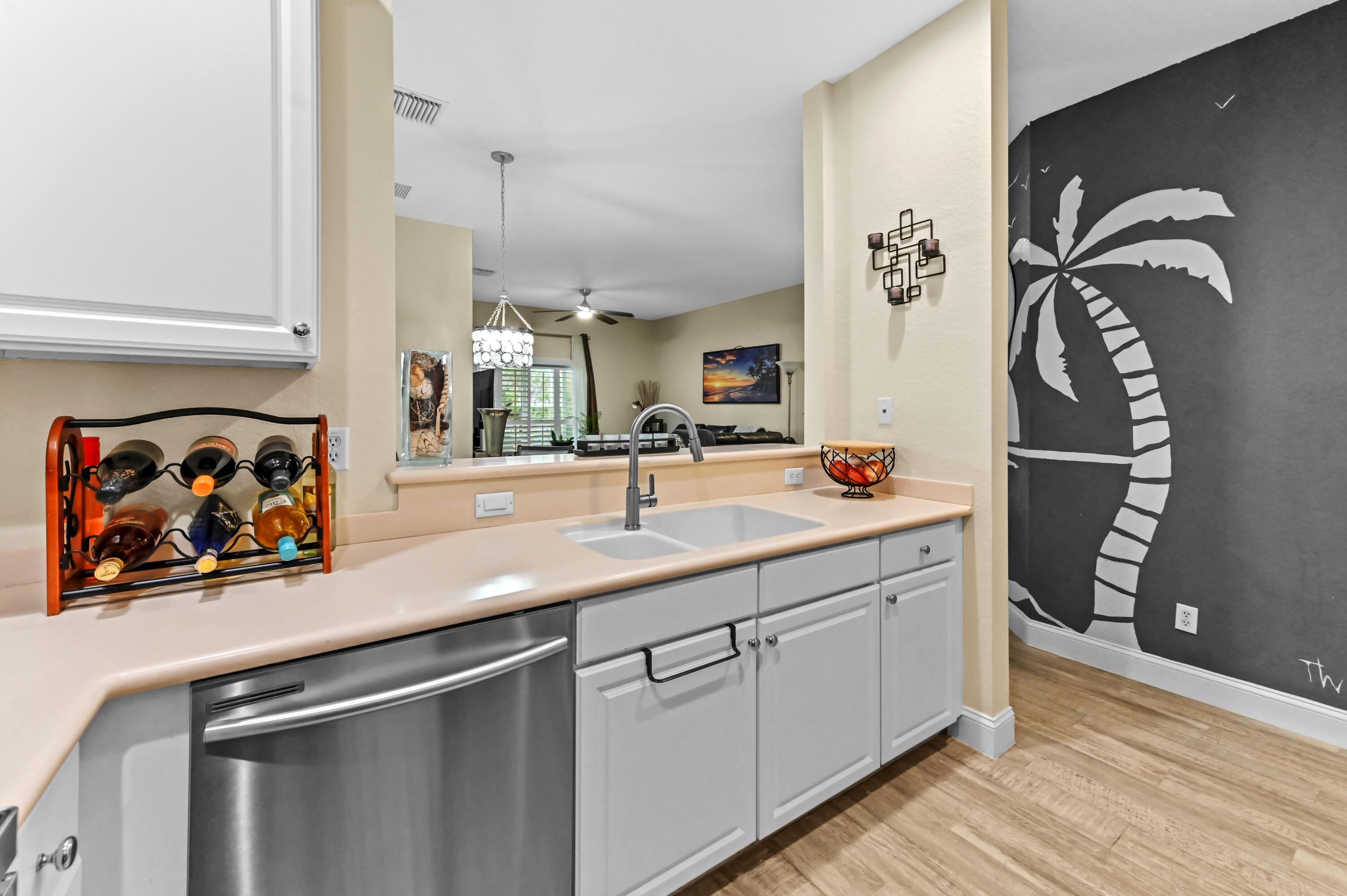 MAGNOLIA BAY - Residential