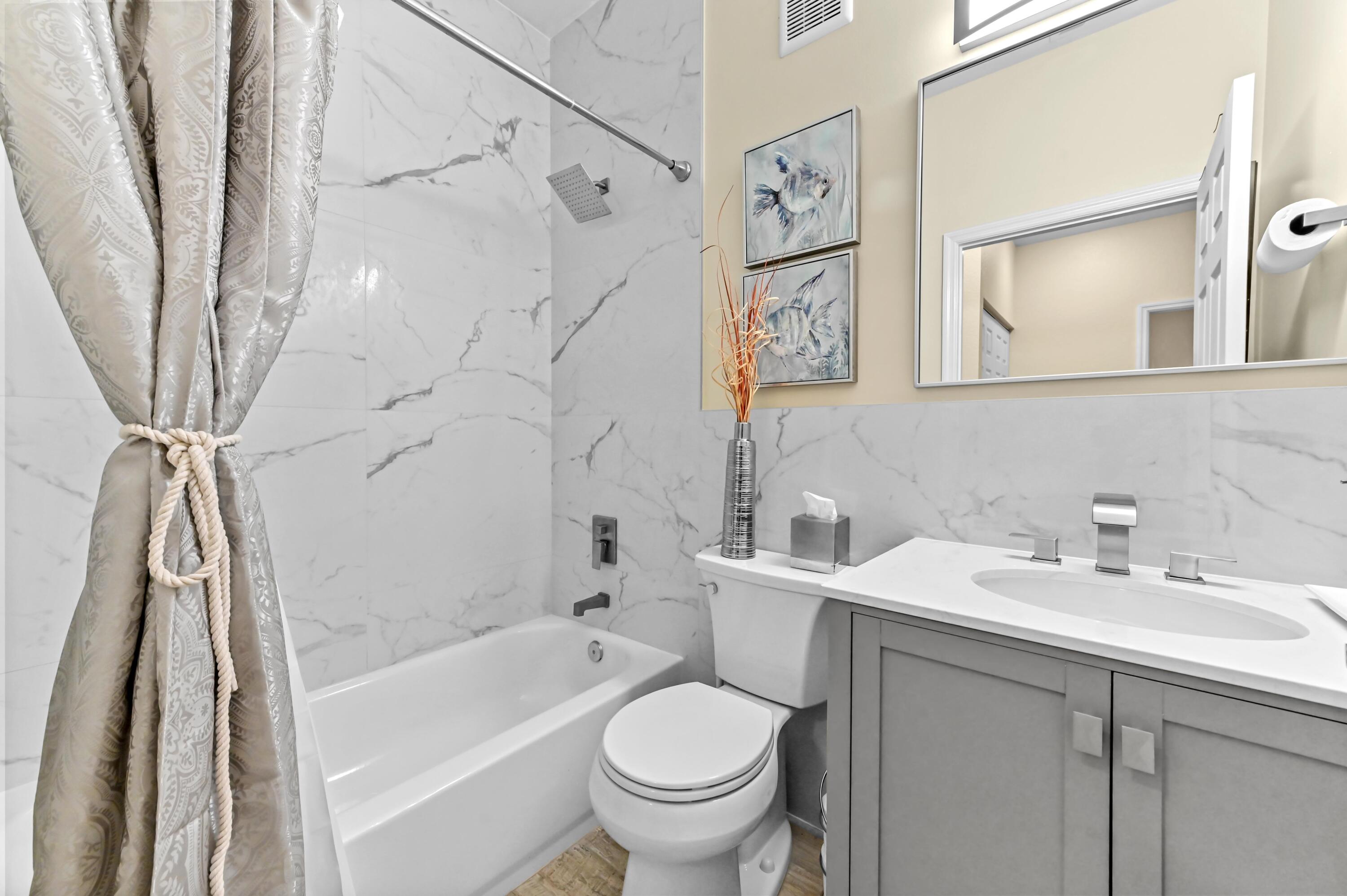 MAGNOLIA BAY - Residential