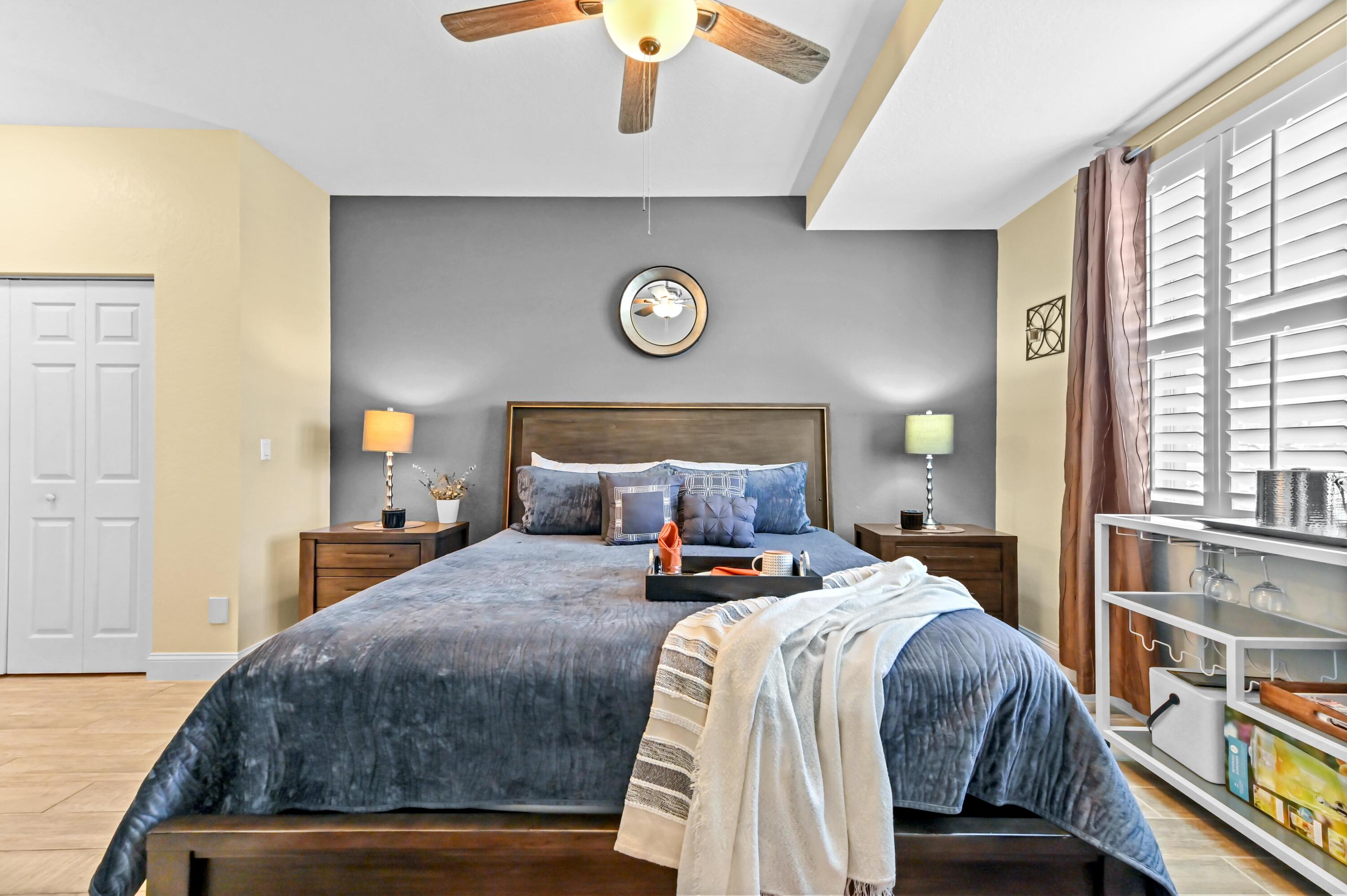 MAGNOLIA BAY - Residential