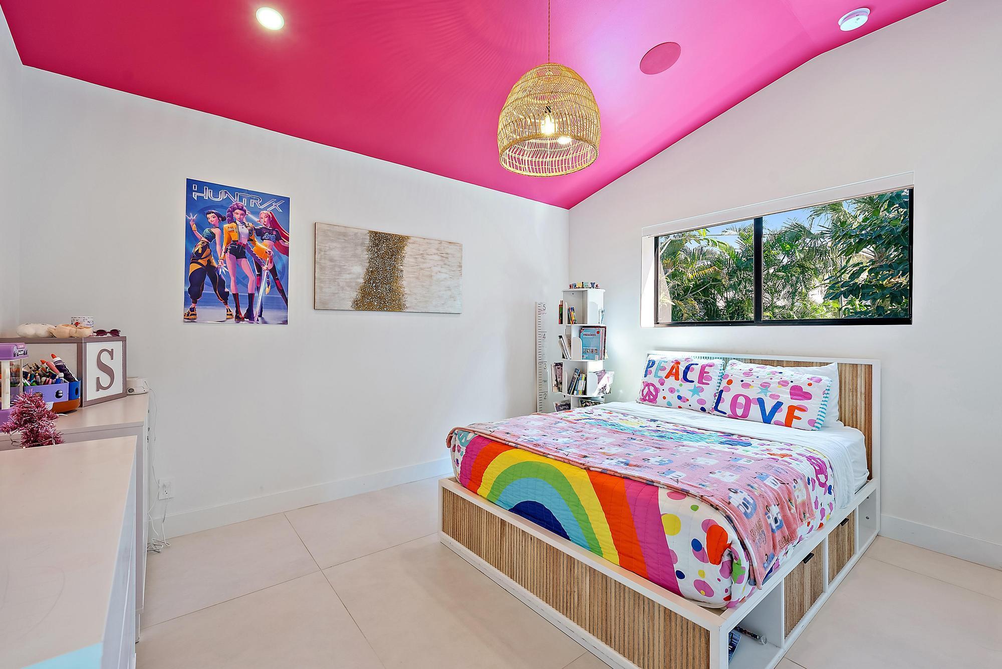 LITTLE RANCHES - Residential