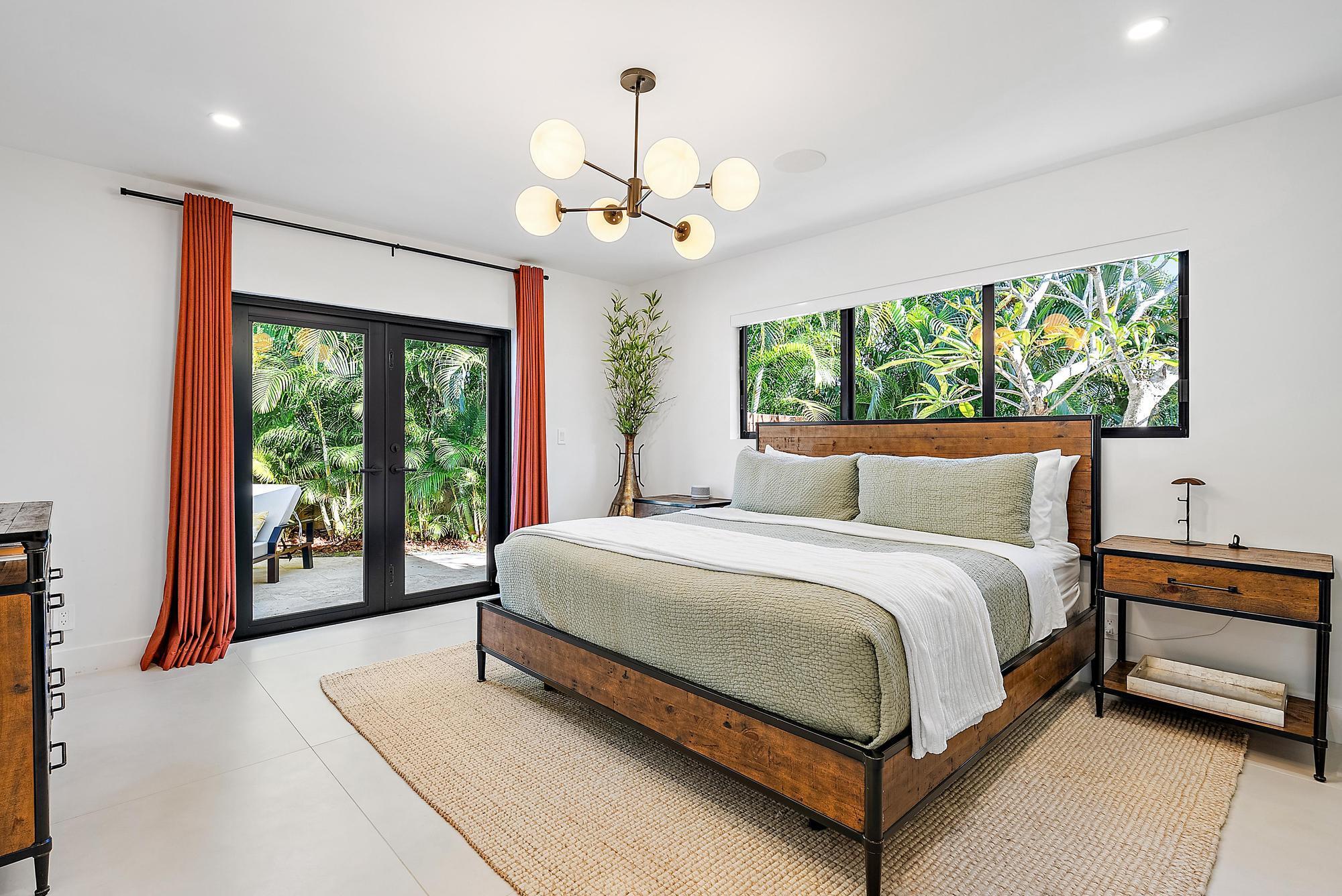 LITTLE RANCHES - Residential