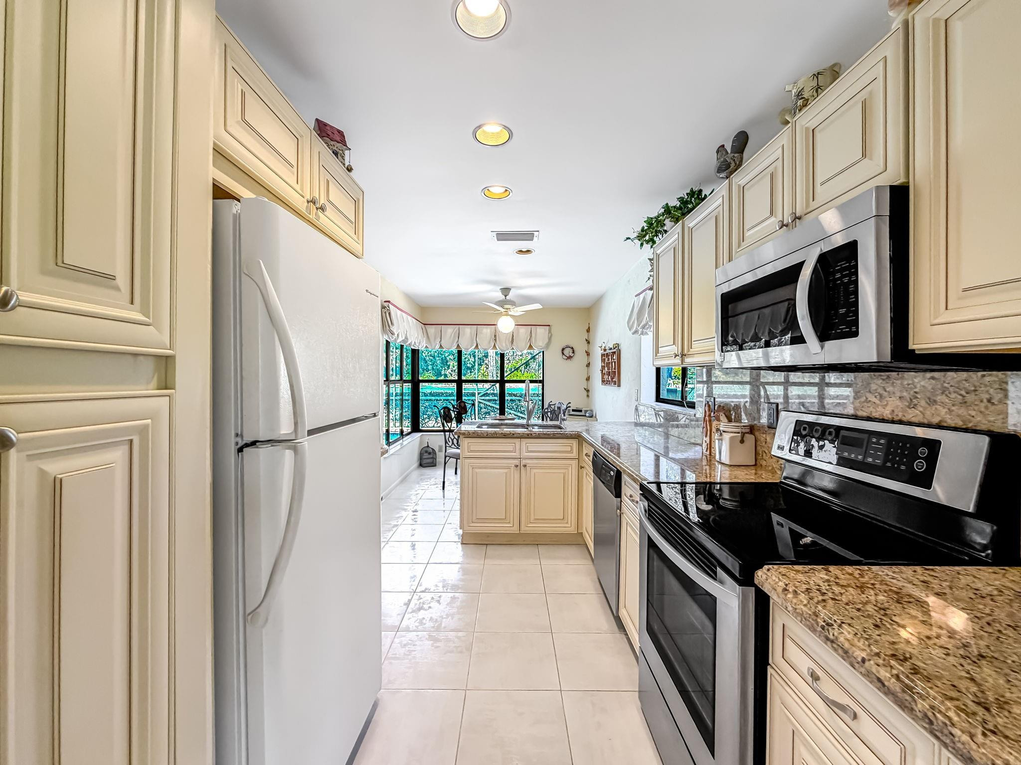 Boca Woods Country Club P - Residential