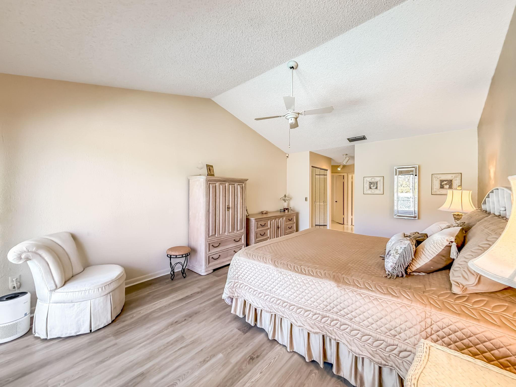 Boca Woods Country Club P - Residential