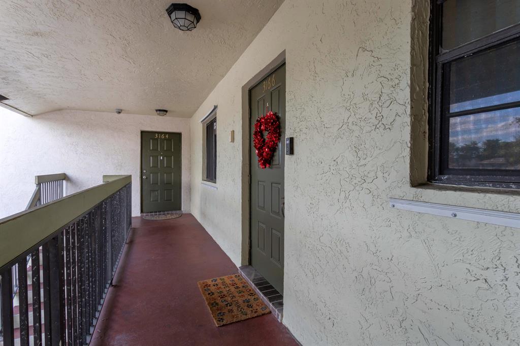 SUPER LOCATION, ALL AGES WITH QUICK RENTAL! INVESTORS DREAM!Second floor SPACIOUS 2 Bedrooms 2 Bathrooms. This property is well maintained, with an open floor plan filled with lots of natural lighting. Tiled floors NO CARPET. Beautiful ample kitchen, huge living/dining area. Washer and Dryer hook-up inside unit. 2 assigned parking. Location is prime, near tons of great shopping, fantastic restaurants, public transportation and major highways! Association requires 620 credit scores. MUST SEE TO APPRECIATE THIS GEM!