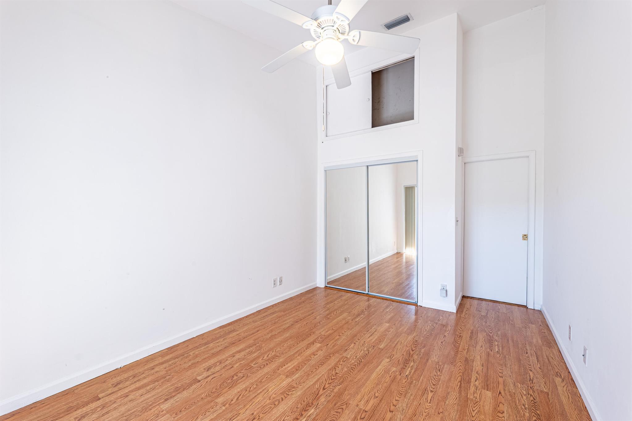 HARBOUR CLUB - Residential Lease