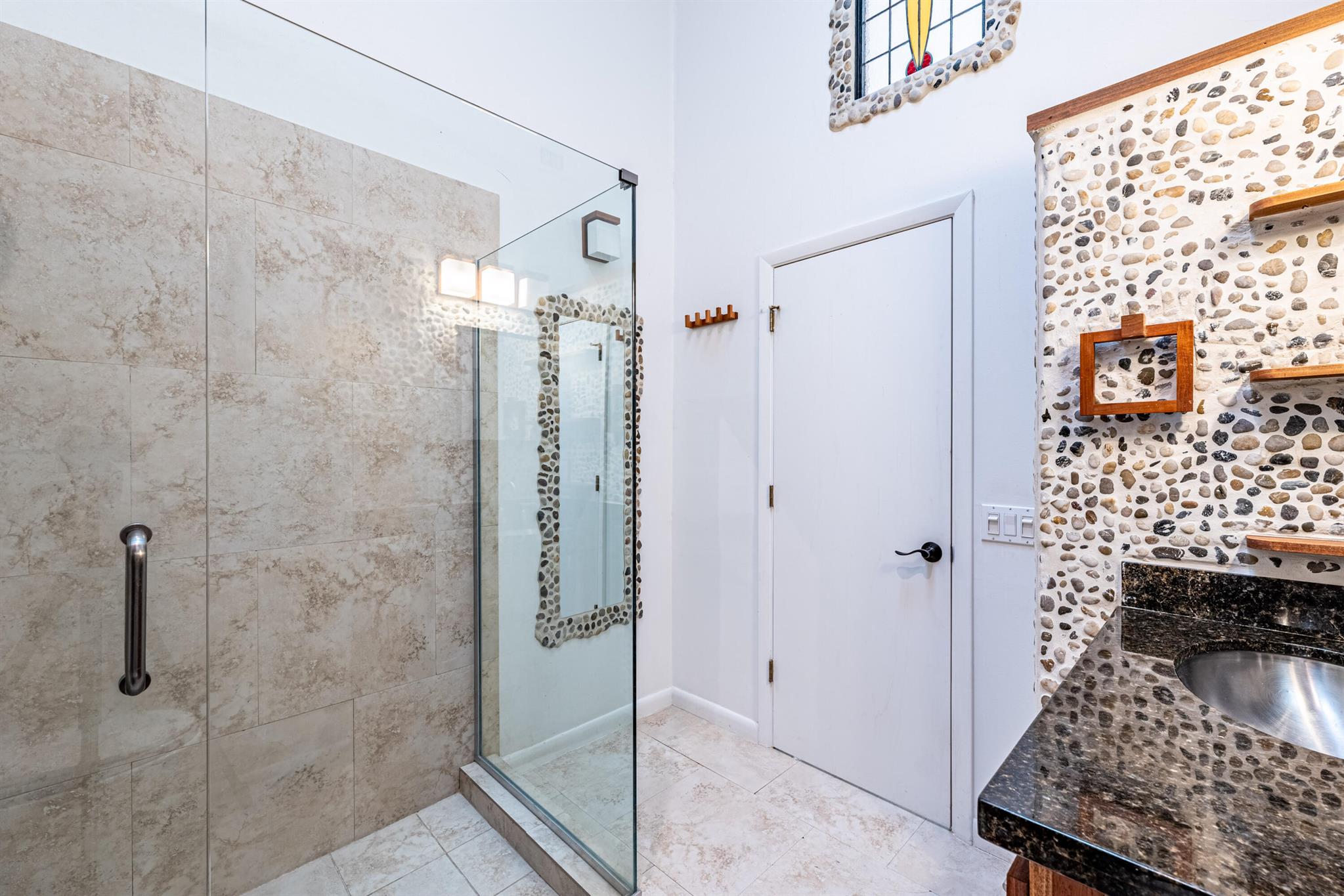 HARBOUR CLUB - Residential Lease