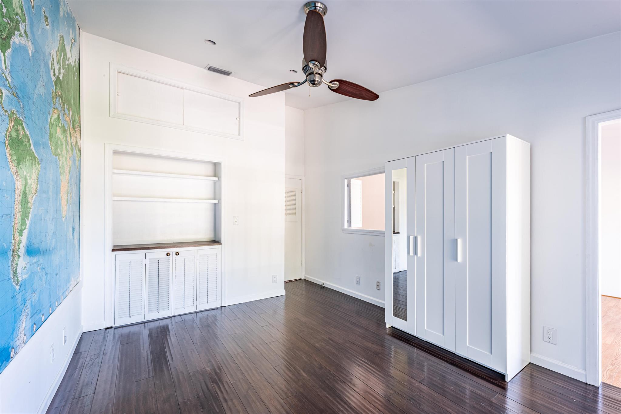 HARBOUR CLUB - Residential Lease